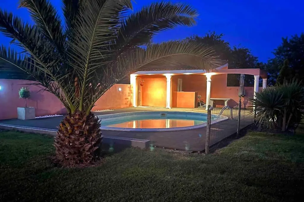 Villa Avec Piscine, Spa, Terrain De Petanque, Baby Foot, Ping Pong Labarthe-sur-Leze